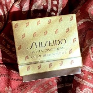 COPY - Brand New Shiseido Revitalizing Cream